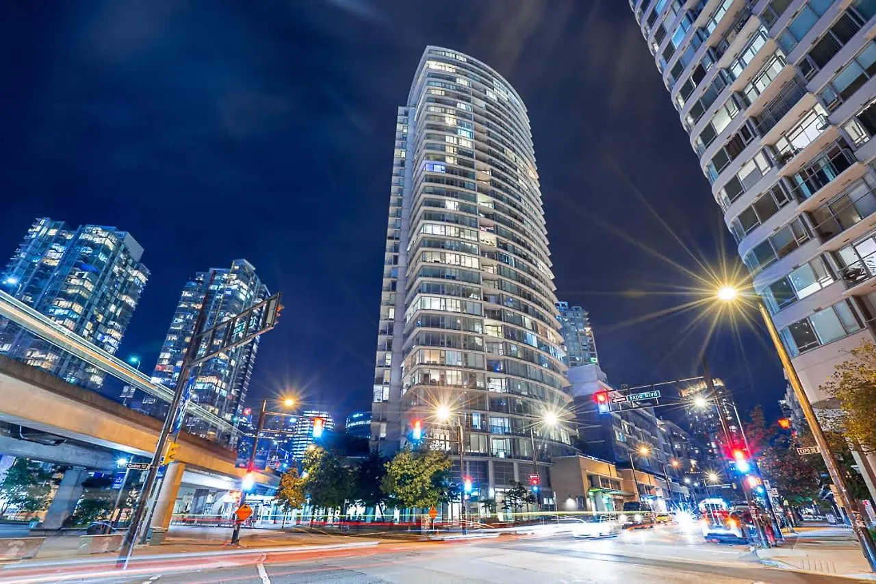 Gorgeous Downtown Unit With City Views Βανκούβερ Καναδάς