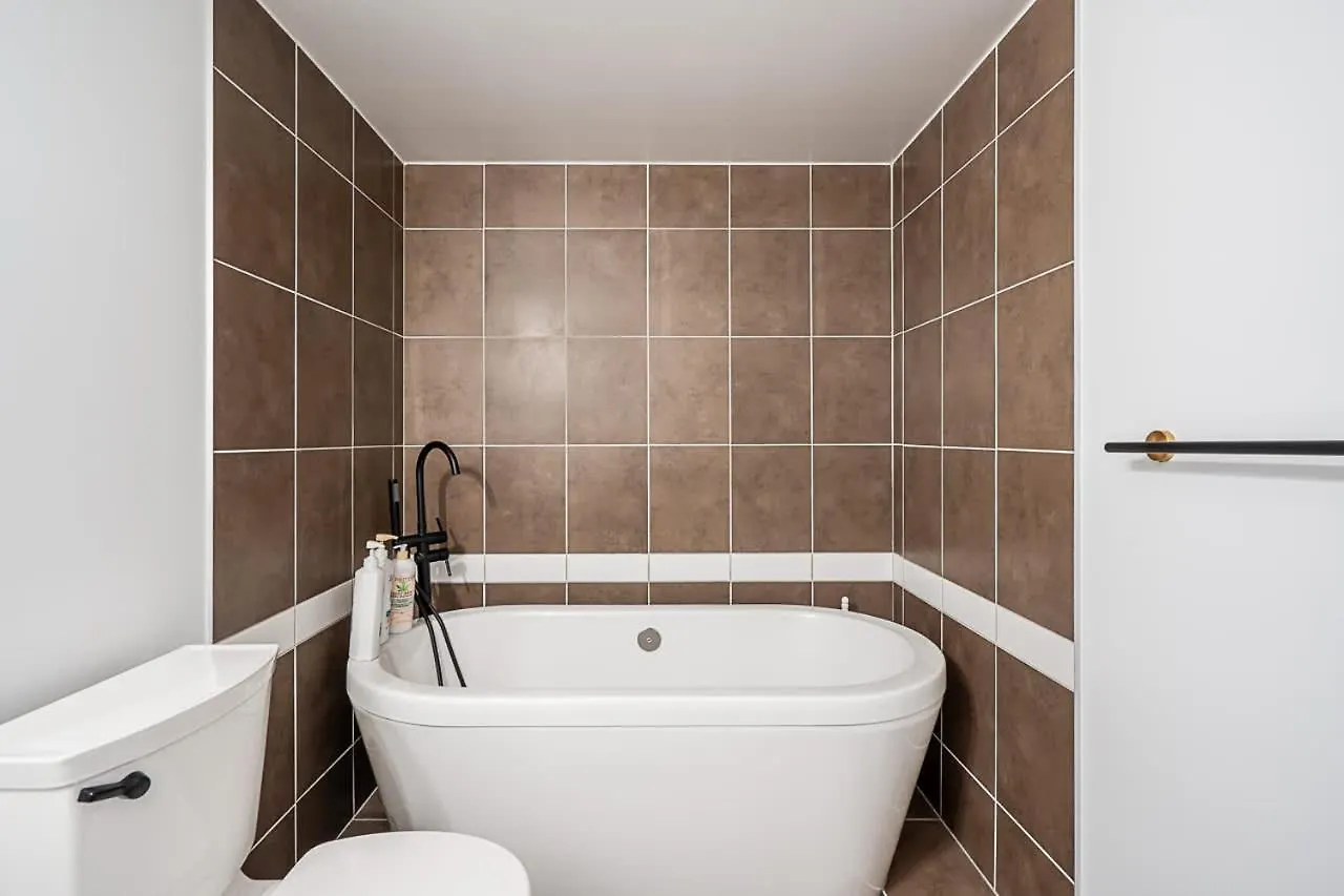 Apartament Gorgeous Downtown Unit With City Views Vancouver