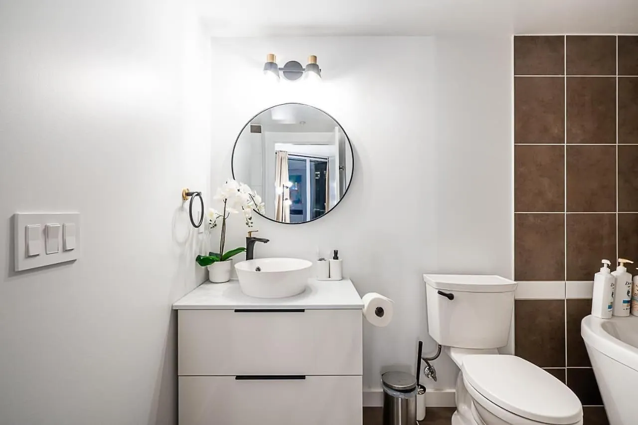 Gorgeous Downtown Unit With City Views Vancouver 0*,  Kanada